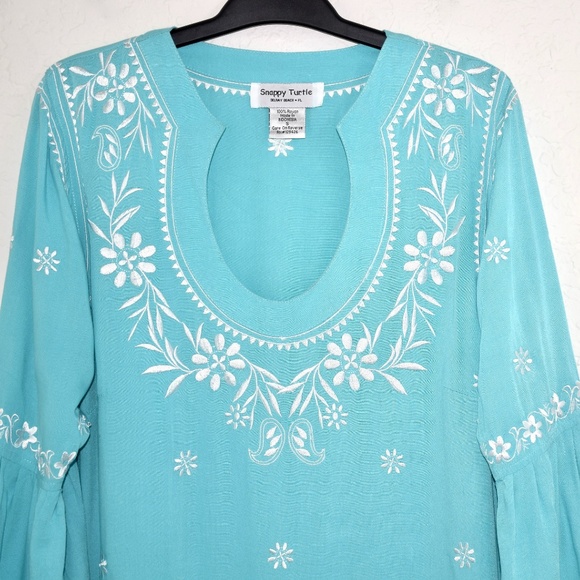 😎 Snappy Turtle Tunic S Embroidered Horseshoe Neckline Bell Sleeve Blue Blouse - Picture 3 of 7